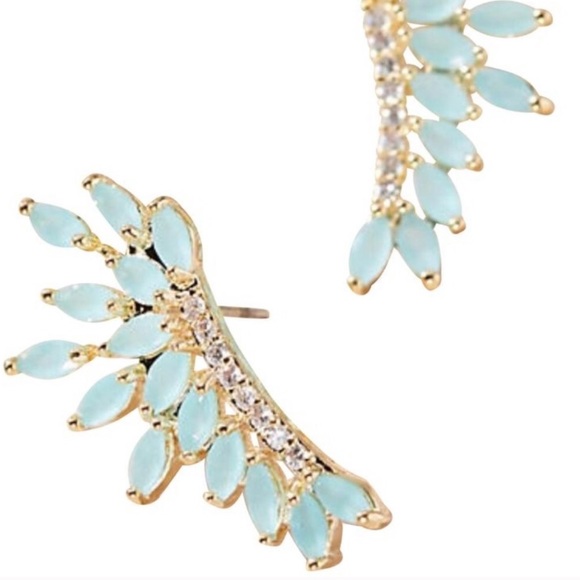 Eye catching earrings🤩 Anthropologie - Picture 3 of 5